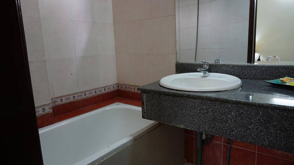 Hanoi Golden Moon Guest House & Travel Rom bilde