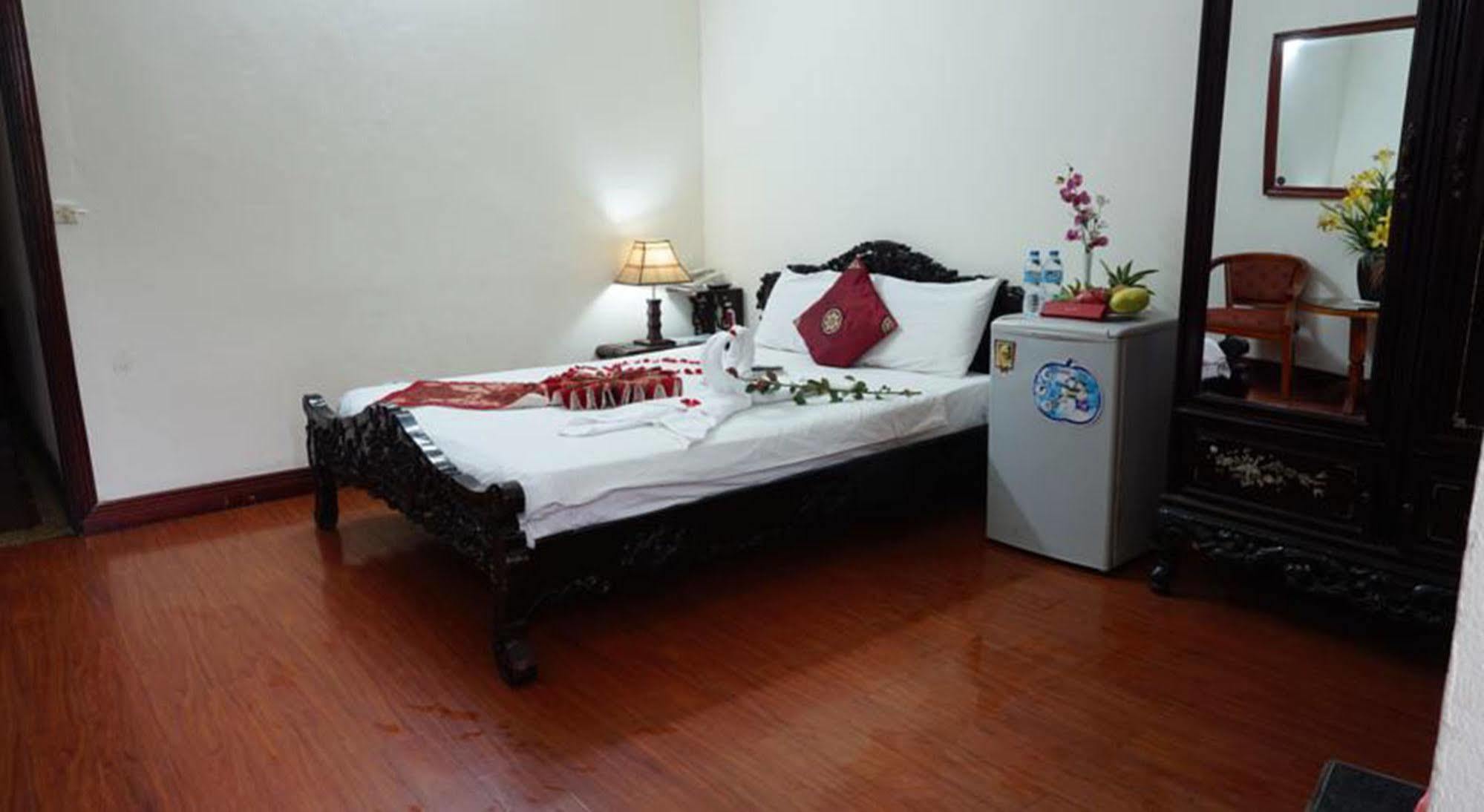 Hanoi Golden Moon Guest House & Travel Eksteriør bilde
